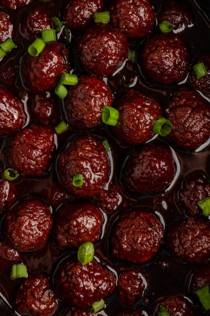 The Best Grape Jelly & Chili Sauce Crockpot Meatballs Slow Cooker Meals