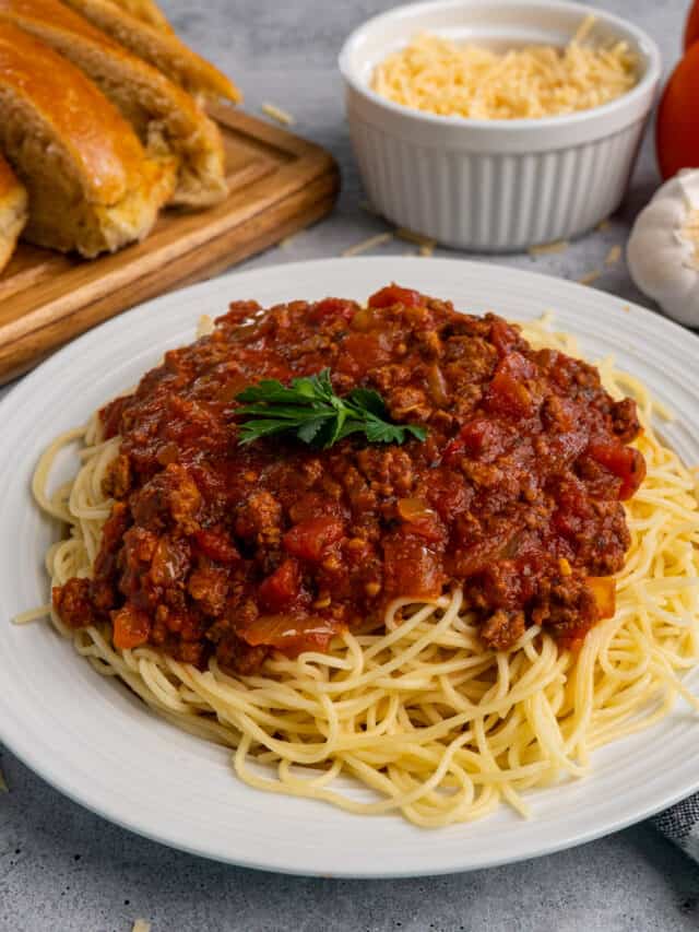 Homemade CrockPot Spaghetti Meat Sauce Slow Cooker Meals