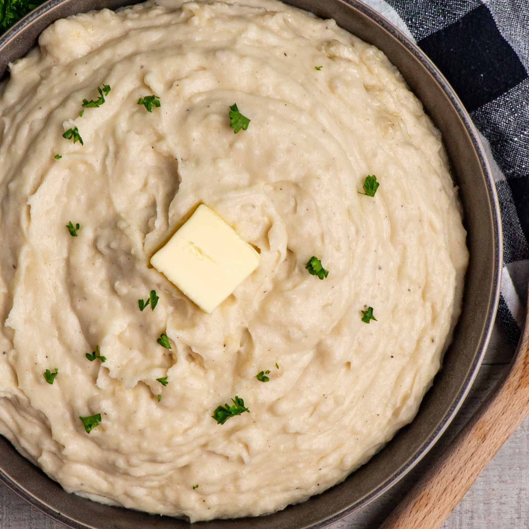 Crockpot Mashed Potatoes in the Crock Express 