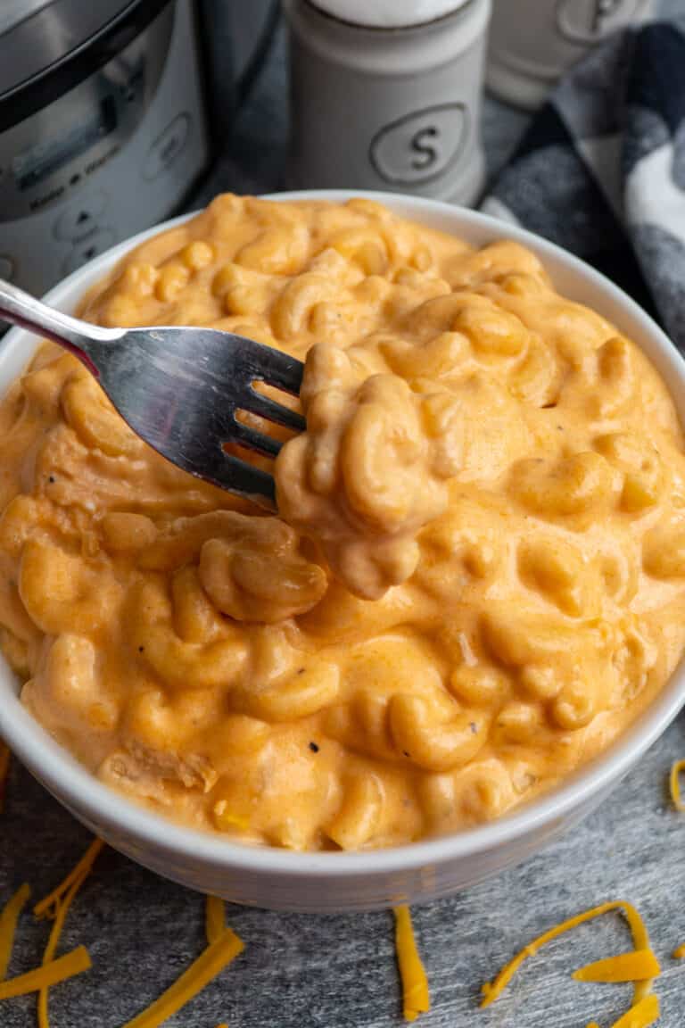 Creamy Crock Pot Mac and Cheese