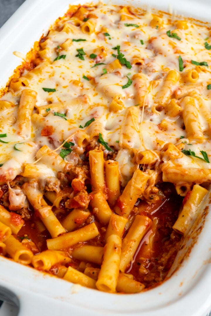 Slow Cooker Baked Ziti - Slow Cooker Meals