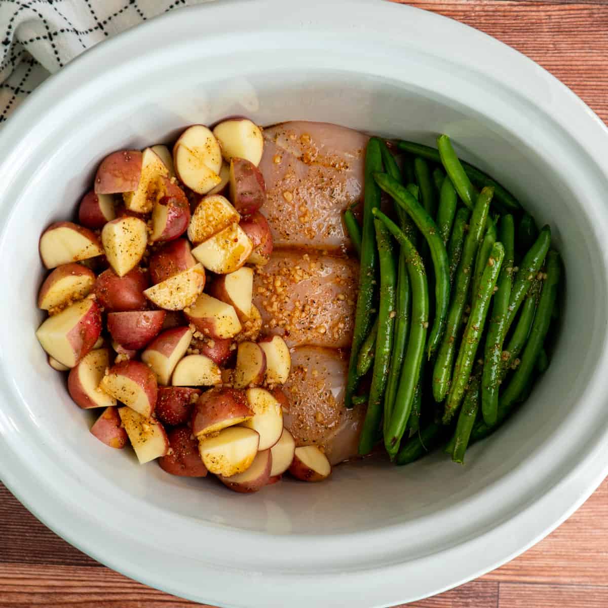 Slow Cooker Southern Green Beans with Tomatoes - Plain Chicken