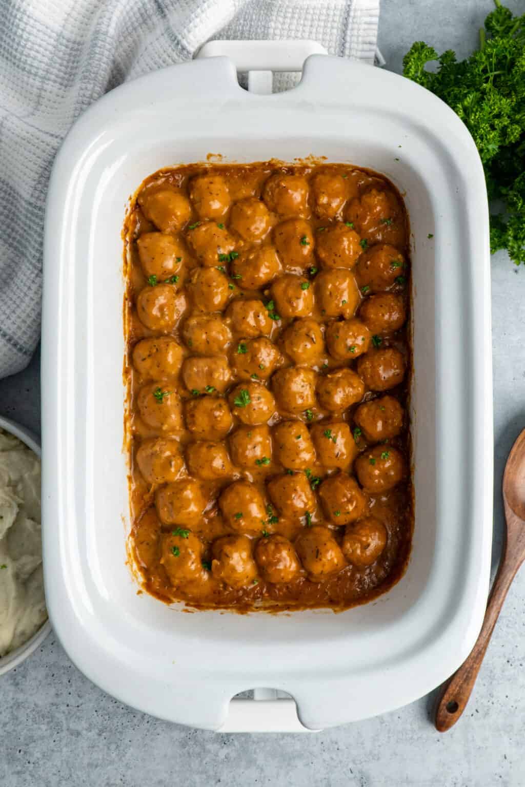 Crock Pot Meatballs and Gravy Slow Cooker Meals