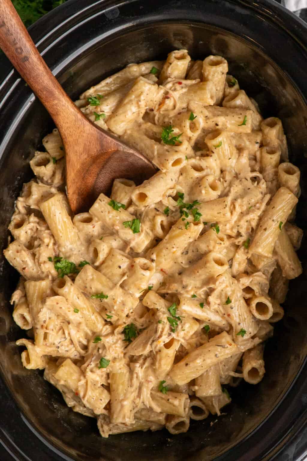 Crock Pot Garlic Parmesan Chicken Pasta - Slow Cooker Meals