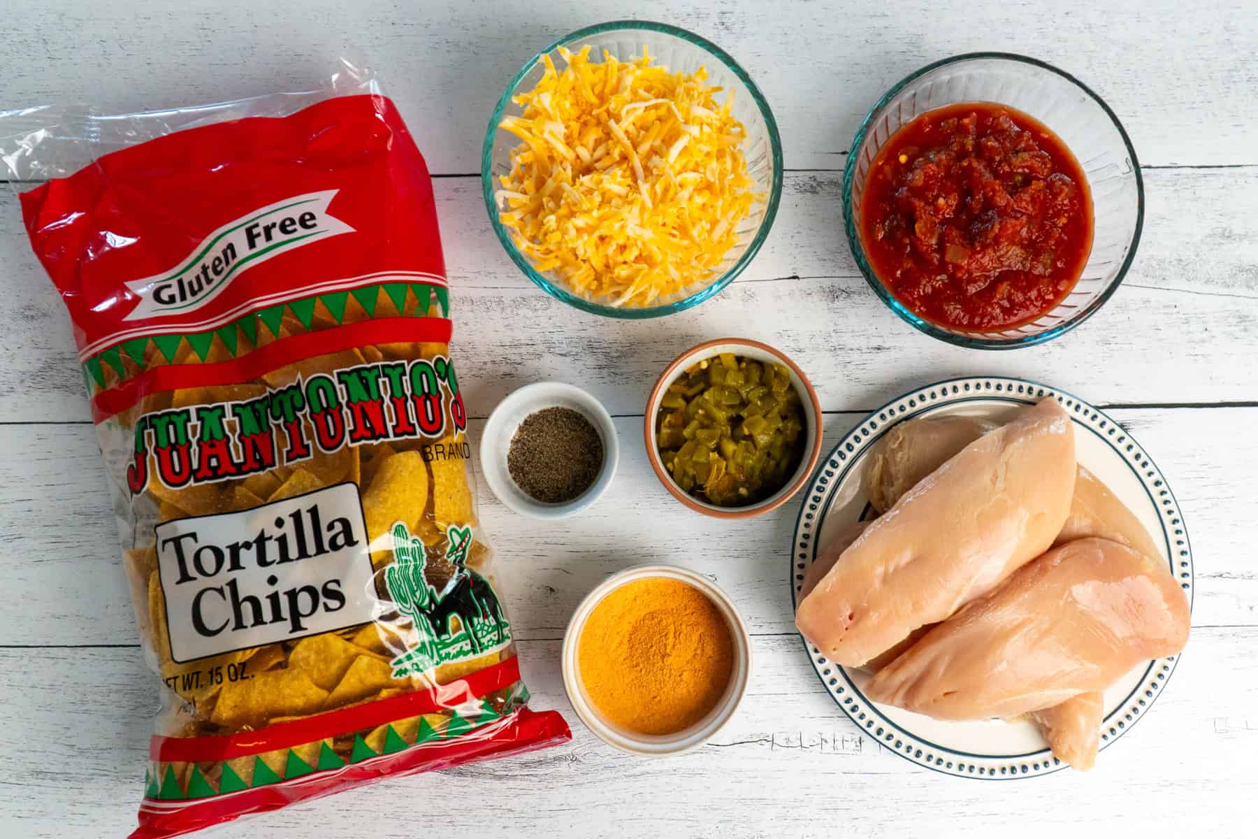 All the ingredients to make chicken nachos.