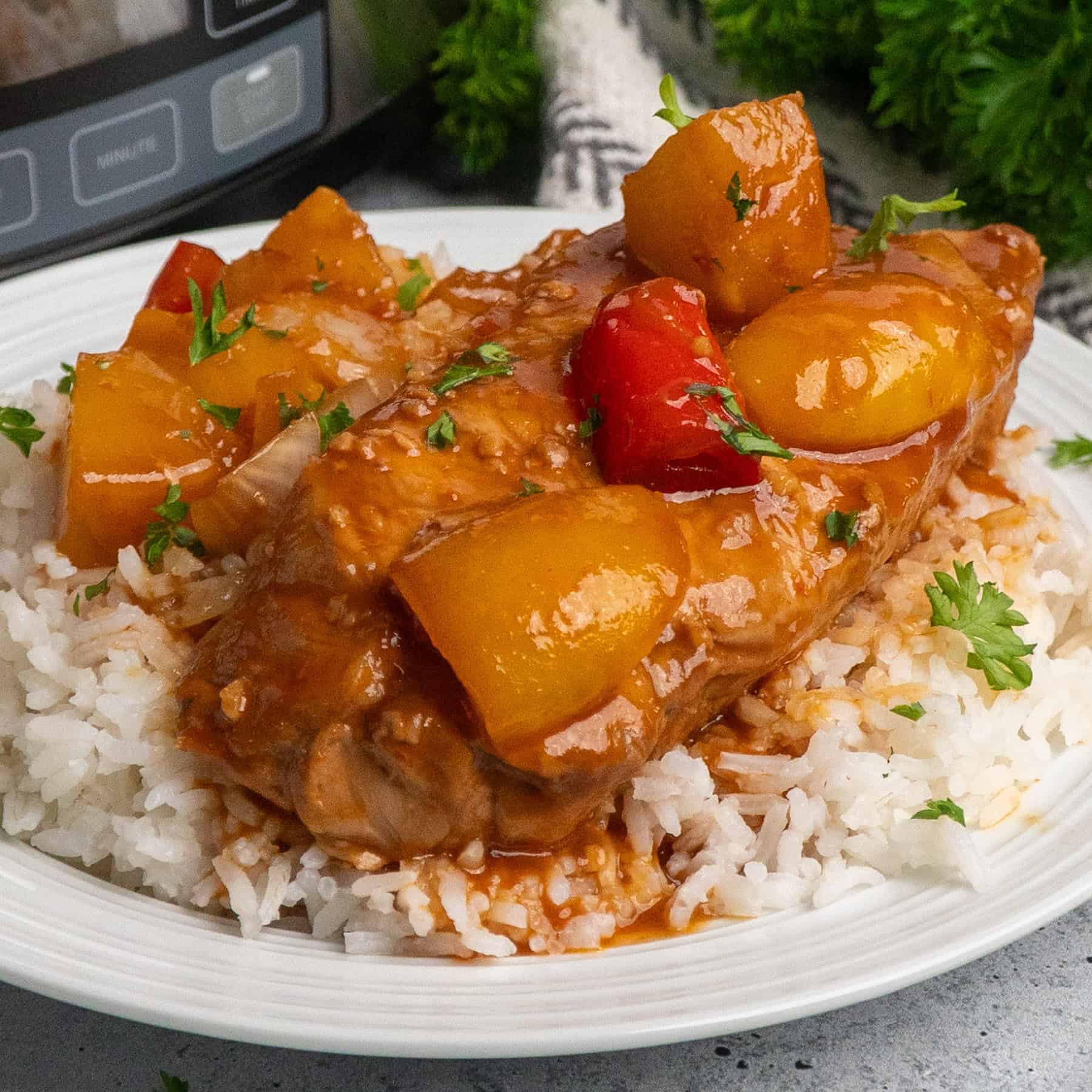 Slow Cooker Hawaiian Pork Chops